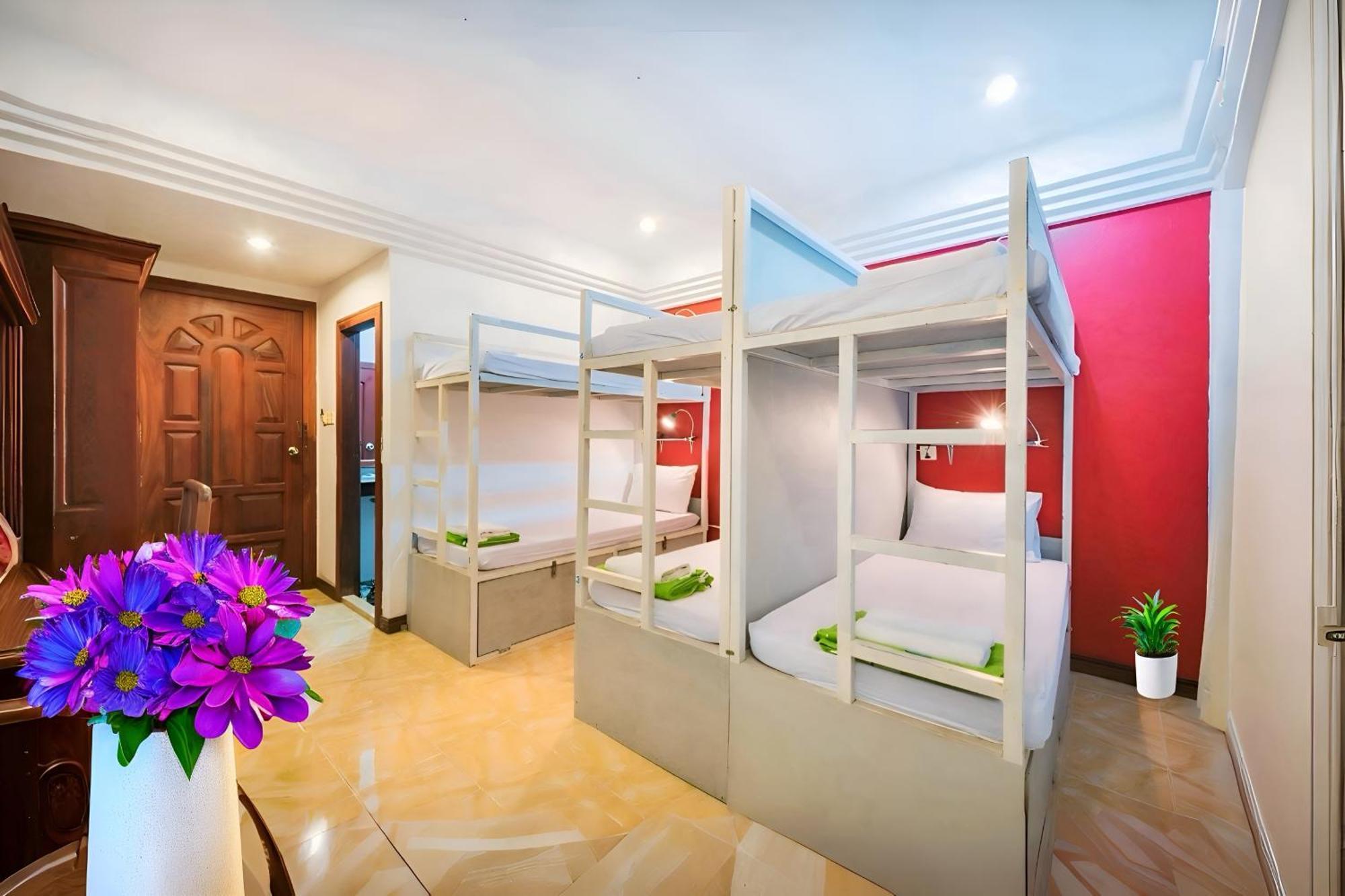 Vplus Hotel Сием Реап Екстериор снимка